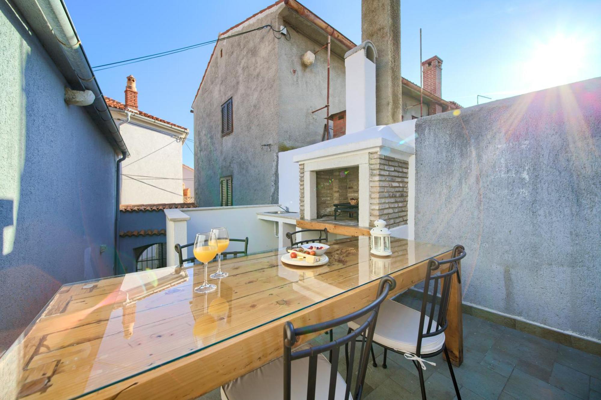 Apartment Old Town Mariolina Krk Town Εξωτερικό φωτογραφία